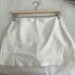 White side-zip mini skort Zara